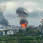 Massivt drönaranfall mot Moskva – oljeraffinaderi i brand efter ukrainsk attack